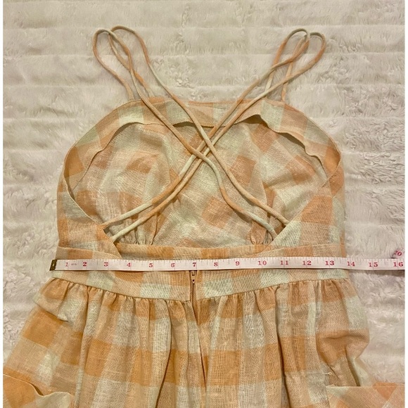 Beautiful Vintage Peach and Cream Linen Gingham Dress - Picture 5 of 7